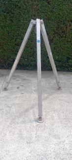 3 poot / statief, Doe-het-zelf en Bouw, Ophalen, Gebruikt, Overige typen
