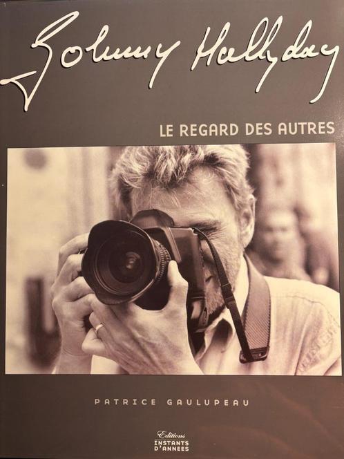 Johnny Hallyday - livres, Boeken, Muziek, Zo goed als nieuw, Artiest, Ophalen