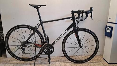Vélo Triban 540 + 2 paires de roues, Fietsen en Brommers, Fietsen | Racefietsen, Gebruikt, 10 tot 15 versnellingen, Aluminium