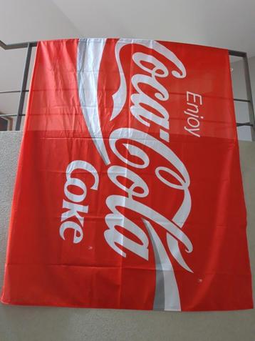 Coca-Cola vlag beschikbaar voor biedingen