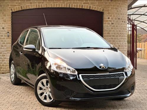 Peugeot 208 2015 Blanco Gekeurd voor verkoop!!!, Auto's, Citroën, Particulier, ABS, Handgeschakeld, Zwart, Grijs, Ophalen