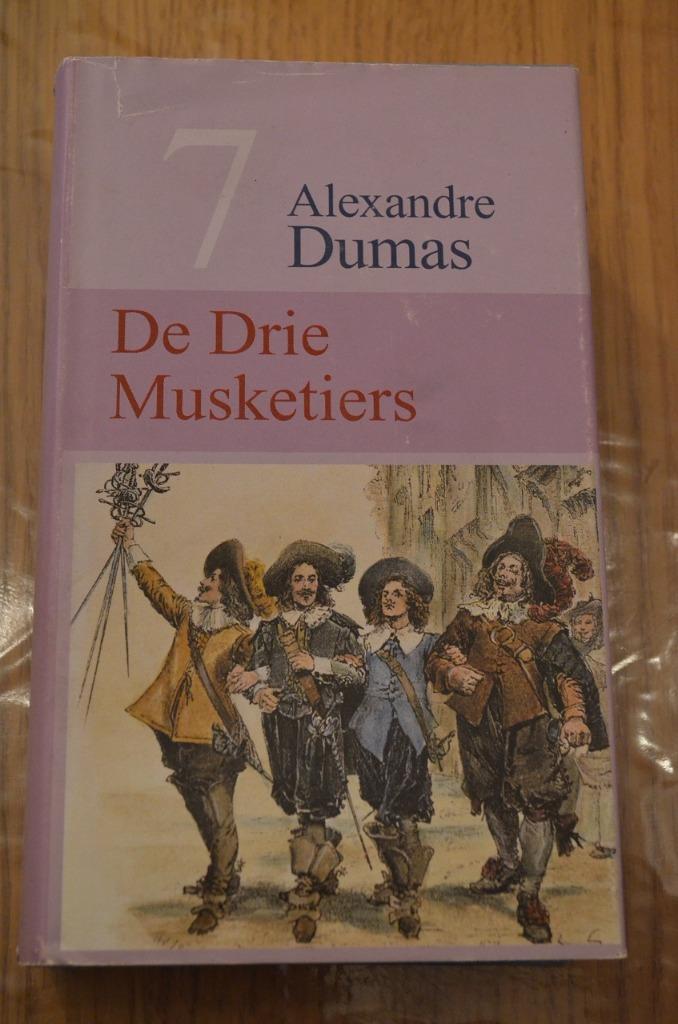 Alexandre Dumas - De drie musketiers, Boeken, Romans, Zo goed als nieuw, België, Ophalen of Verzenden