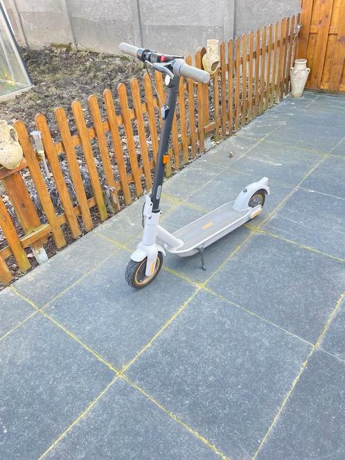 Ninenbot step G30, Fietsen en Brommers, Steps, Zo goed als nieuw, Ophalen