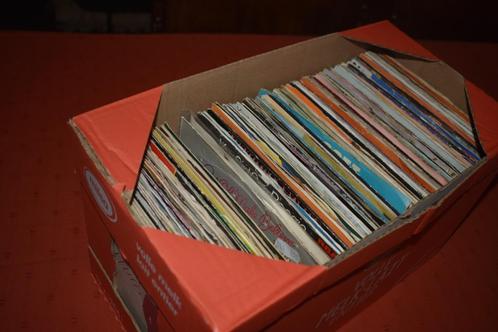 wegens opruiming dubbele exemplaren, mooi lot van 50 stuks, Cd's en Dvd's, Vinyl Singles, Zo goed als nieuw, Single, Overige genres
