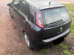 Fiat punto evo 95chevaux euro5 annee 2012 moteur HS, Auto's, Voorwielaandrijving, Euro 5, Stof, Zwart