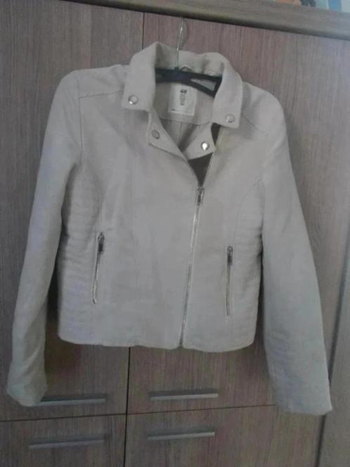 A - Veste courte beige H&M printemps/ été taille 152 fille, Enfants & Bébés, Vêtements enfant | Taille 152, Comme neuf, Fille