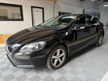 Volvo v40/2018 beschikbaar voor biedingen