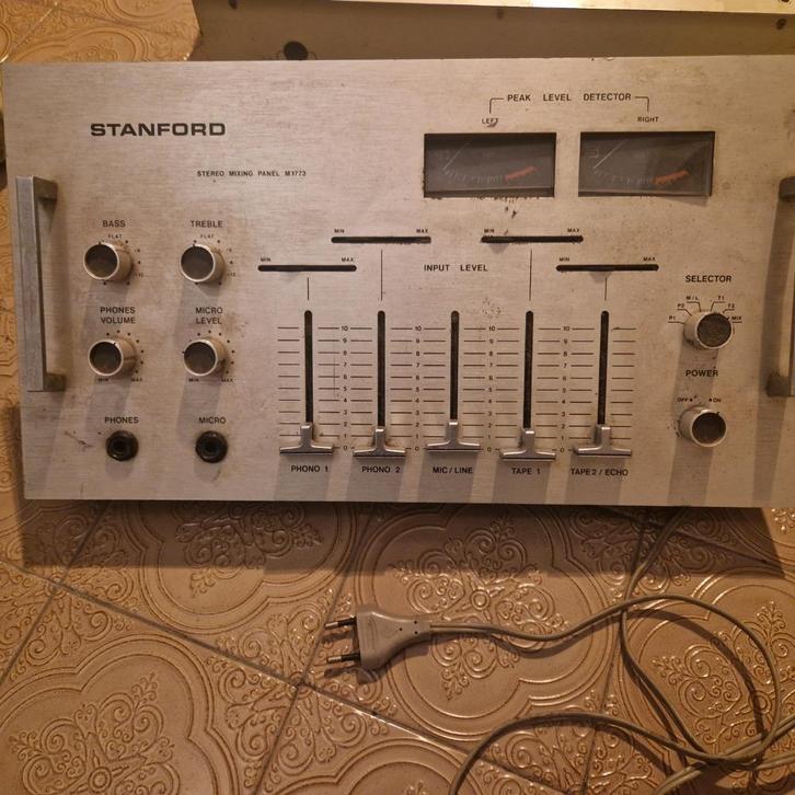 ️ Stanford M1773 Vintage Stereo Mixer, Muziek en Instrumenten, Mengpanelen, Gebruikt, 5 tot 10 kanalen, Microfooningang, Ophalen