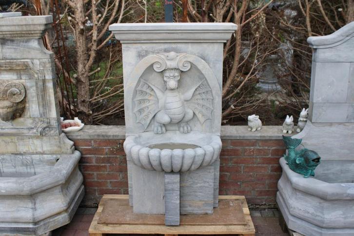 blauwstenen fontein, drakenmodel, fantastisch!, Tuin en Terras, Waterpartijen en Fonteinen, Nieuw, Fontein, Hardsteen, Ophalen