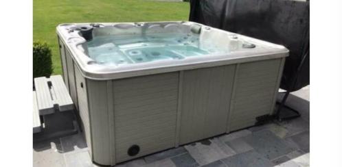 Jacuzzi 5 personen, Tuin en Terras, Bubbelbaden en Hottubs, Gebruikt, Vast, Afdekzeil, Filter, Pomp, Trap, Ophalen