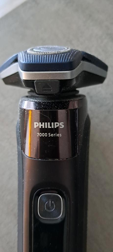 Philips scheermachine serie 7000, Elektronische apparatuur, Persoonlijke Verzorgingsapparatuur, Ophalen