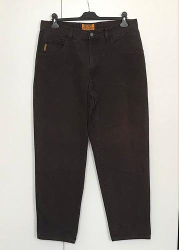 Pantalon pour homme ARMANI JEANS  taille 46, prix : 20€