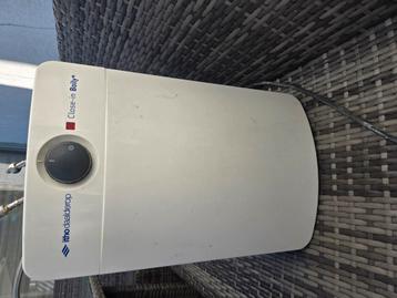 boiler  10 lt beschikbaar voor biedingen