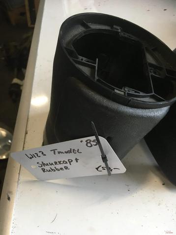 Mercedes w123 1985  Stuurkap met rubber beschikbaar voor biedingen