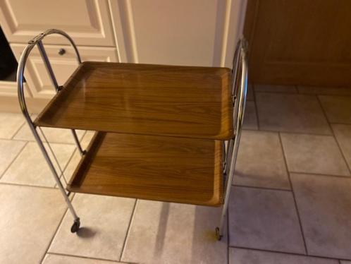 Roltafeltje opplooibaar vintage, Huis en Inrichting, Tafels | Bijzettafels, Gebruikt, Rechthoekig, 60 cm of meer, 55 tot 75 cm
