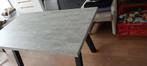 Moderne tafel en 4 stoelen, Huis en Inrichting, Ophalen, Zo goed als nieuw