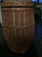 Nieuw mooie rieten mand, Huis en Inrichting, Woonaccessoires | Schalen en Manden, Ophalen, Mand, Rond, Nieuw