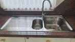 Évier en acier inoxydable avec robinet en parfait état., Enlèvement