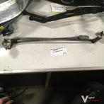 Mazda 323F 5drs 1.6 B 2002 Wagennr 2400169   Ruitenwissermec, Gebruikt, -, -, Ophalen of Verzenden