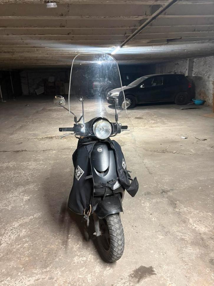 Sym Fiddle 2, Fietsen en Brommers, Snorfietsen en Snorscooters, Zo goed als nieuw, Benzine, Ophalen