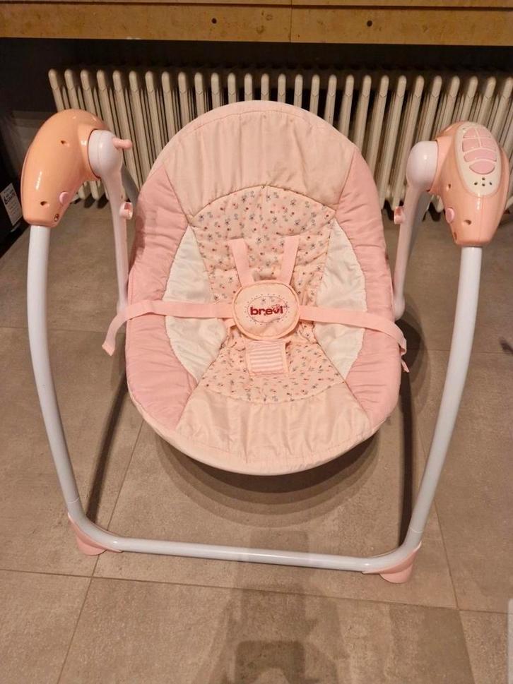 Brevi Brilly Little Angel Rose 2 schommelstoel, Kinderen en Baby's, Wipstoeltjes, Verstelbaar, Ophalen