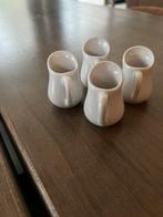 Melkkannetjes porseleinen, Ophalen