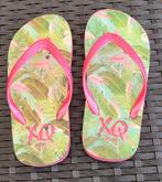 Teenslippers meisjes, Merk XQ. Maat 29/30. Zo goed als nieuw, Kinderen en Baby's, Kinderkleding | Schoenen en Sokken, Ophalen