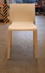 Chaises design FIRST MAGIS blanc (x10), Comme neuf, Autres matériaux, Design, Cinq, Six Chaises ou plus