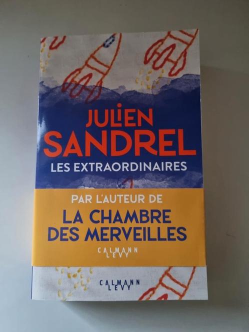 Les extraordinaires (Julien Sandrel) 2023, Boeken, Romans, Zo goed als nieuw, Ophalen of Verzenden