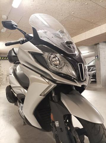 Kymco downtown beschikbaar voor biedingen