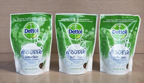 Dettol handzeep / Zachte mousse / 3 x navulverpakking 200 ml, Handtassen en Accessoires, Uiterlijk | Lichaamsverzorging, Nieuw
