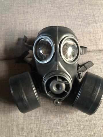 Engels gasmasker - Avon - maat 2 beschikbaar voor biedingen
