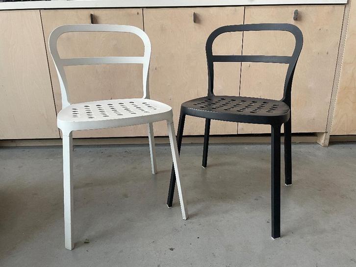 stoelen voor buiten of binnen, van ikea, Huis en Inrichting, Stoelen, Gebruikt, Twee, Metaal, Wit, Ophalen