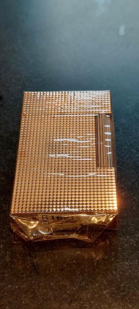 Nieuwe S.T. Dupont ligne 2 goud vergulde aansteker, Verzamelen, Rookartikelen, Aanstekers en Luciferdoosjes, Nieuw, Aansteker