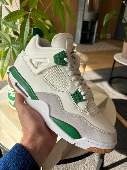 Jordan 4 x Nike SB Pine Green, Kleding | Heren, Schoenen, Nieuw, Sneakers, Wit, Ophalen of Verzenden