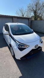 Toyota Aygo 2019, 4 zetels, Stof, USB, Wit