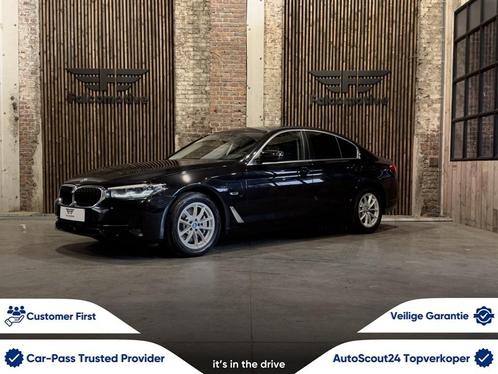 BMW 520 e*PHEV*NAVI PRO*DAB*LED*DRIVING ASSIST PRO*, Auto's, BMW, Bedrijf, 5 Reeks, ABS, Airbags, Airconditioning, Alarm, Bluetooth