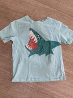 t-shirt H&M maat 122/128 met haai, Enlèvement, Comme neuf, H&M, Chemise ou À manches longues