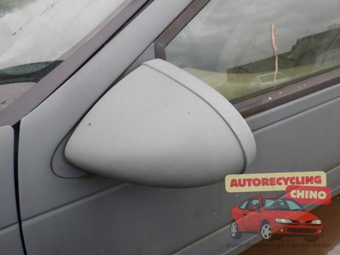 Buitenspiegel links van een Ford Usa Thunderbird, Auto-onderdelen, Spiegels, Amerikaanse onderdelen, Gebruikt, 3 maanden garantie