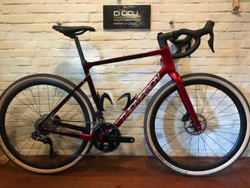 Ruim en wisselend aanbod Jong gebrukte en nieuwe Gravelbikes beschikbaar voor biedingen