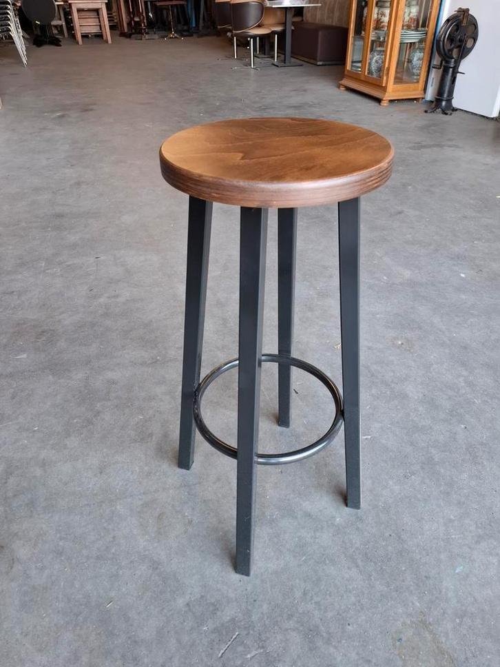 Partij krukken NIEUW voor GEBRUIKTE prijs cafe horeca SOLDEN, Huis en Inrichting, Barkrukken, Zo goed als nieuw, Hout, Metaal