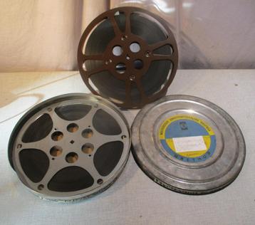2 grandes bobines de film 16 mm anciennes - Asie/Ouzbékistan