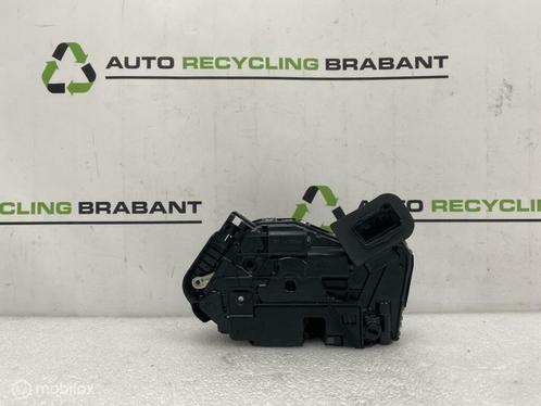 Deurslot Mechaniek Achter Volkswagen Tiguan ORIG 5NA839016C, Auto-onderdelen, Klein materiaal, Volkswagen, Gebruikt, Ophalen of Verzenden