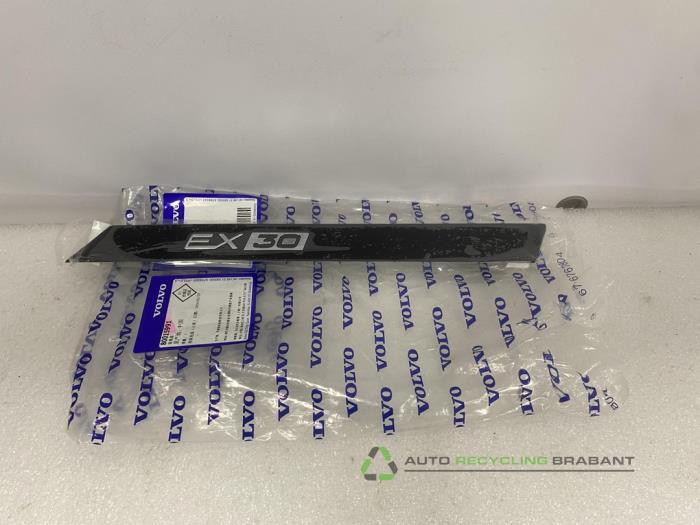 Bande décorative d'un Volvo EX30, -, 3 mois de garantie, Utilisé, -