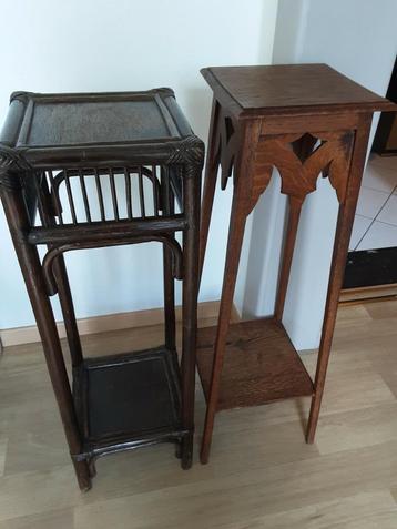 Antieke  plantenstaanders hout of rotan ! Per stuk beschikbaar voor biedingen