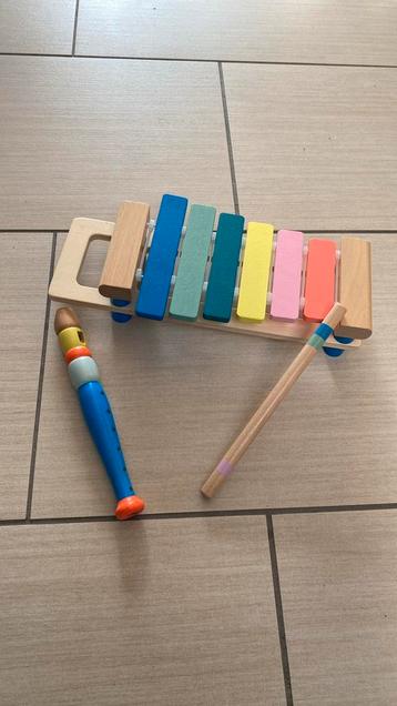 Xylophone et flûte  beschikbaar voor biedingen