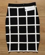 Karen Millen kort jurk rok dress XS zwart wit nieuw rokje, Kleding | Dames, Ophalen of Verzenden, Nieuw, Maat 34 (XS) of kleiner