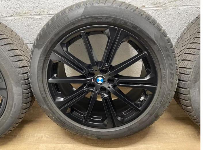 KIT HIVER 20 pouces d'origine BMW 748M X5 G05 comme NEUF, Autos : Pièces & Accessoires, Pneus & Jantes, Pneus et Jantes, Pneus hiver