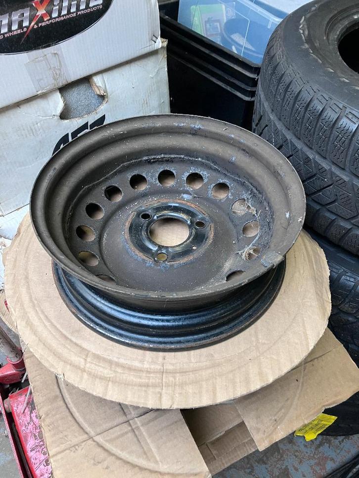 occasie stalen velg renault twizy 13' origineel., Auto-onderdelen, Banden en Velgen, Velg(en), 13 inch, Gebruikt, Ophalen of Verzenden