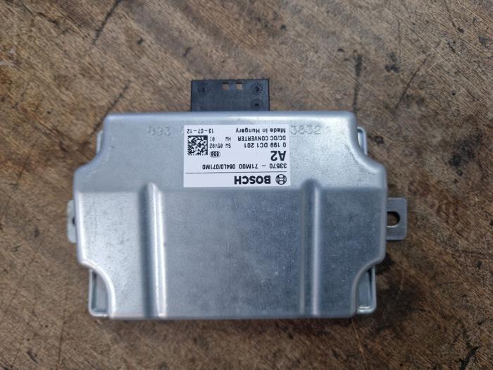 DC/CD convertisseur d'un Opel Agila, Autos : Pièces & Accessoires, Électronique & Câbles, Opel, Utilisé, 3 mois de garantie, Enlèvement ou Envoi